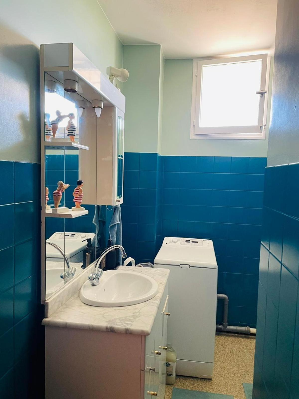 Blue Paradise Apartment *
